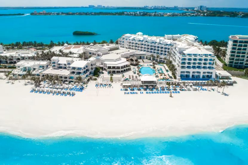 Wyndham Alltra Cancun