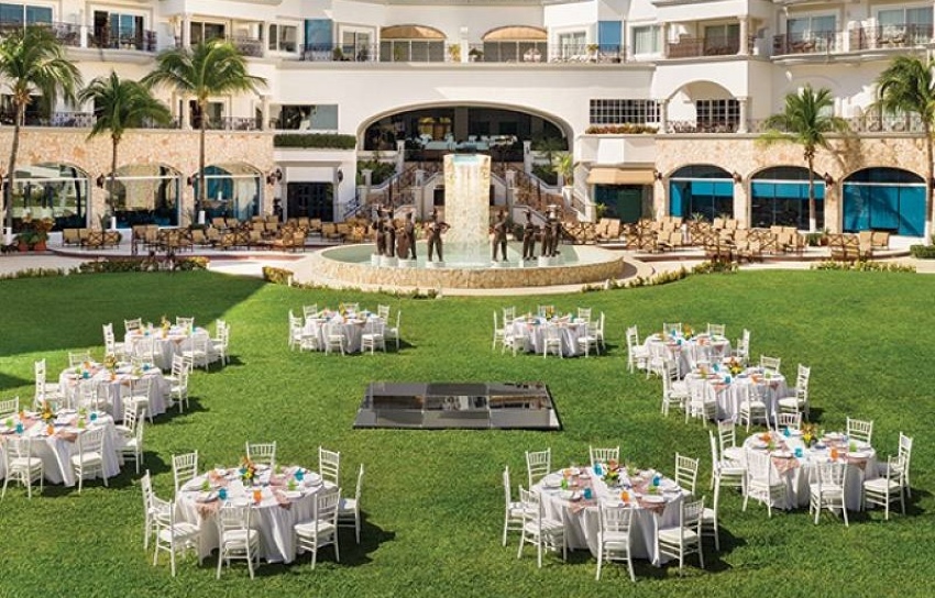 hilton playa del carmen outdoor event space