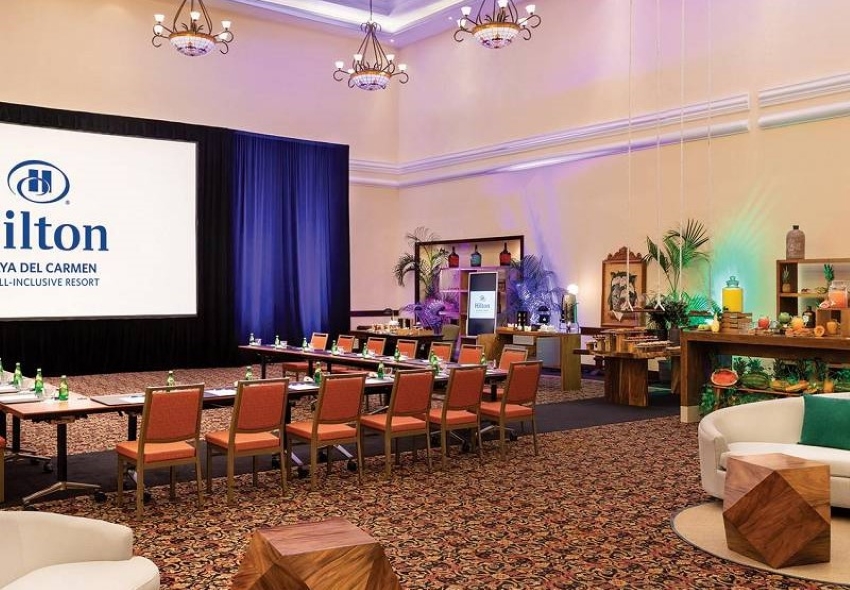 hilton playa del carmen meeting room