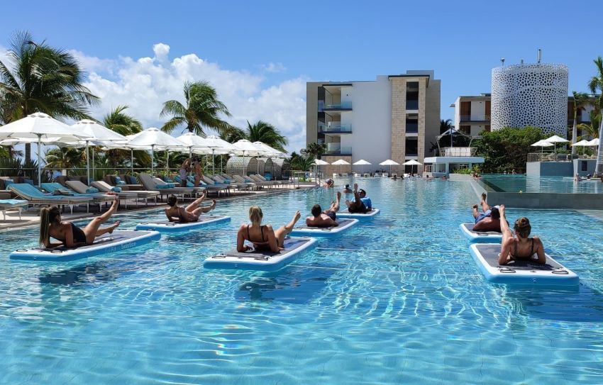 pool exercise session haven riviera cancun