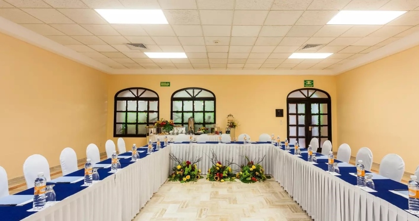 Barcelo Puerto Vallarta meeting space