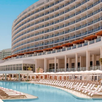 pool and exterior of ava resort cancun