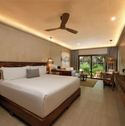 junior suite at El Dorado Royale