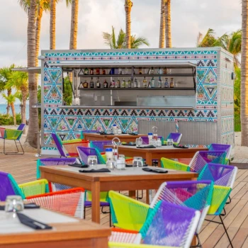 beachside foodtruck at Garza Blanca Cancun