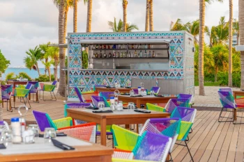 beachside foodtruck at Garza Blanca Cancun