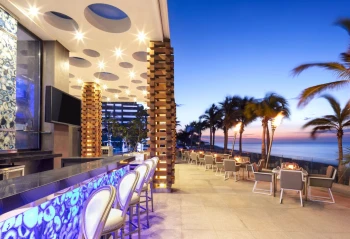 oceanview restaurant and bar at Garza Blanca Resort & Spa Los Cabos