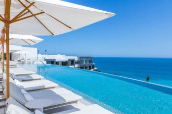 rooftop pool at Garza Blanca Resort & Spa Los Cabos