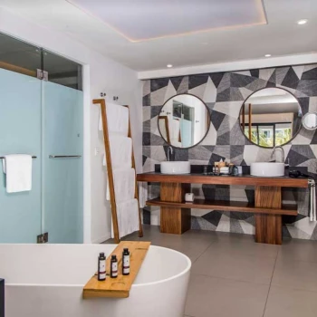 washroom of suite at Majestic Elegance Costa Mujeres