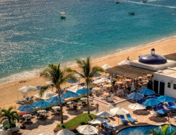 beach at pueblo bonito los cabos