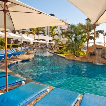pool at pueblo bonito los cabos