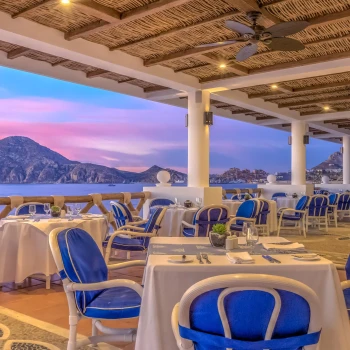 restaurant at pueblo bonito los cabos