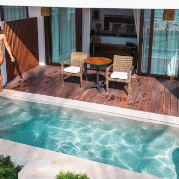 swim out suite at The Beachfront by The Fives