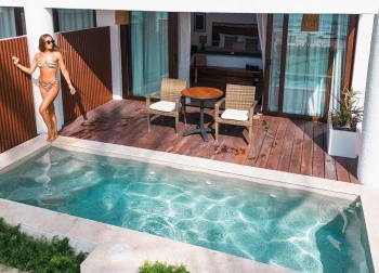 swim out suite at The Beachfront by The Fives