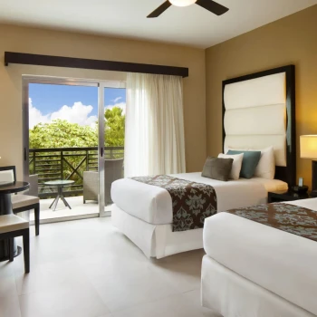 deluxe suite at The Fives Beach Hotel and Residences